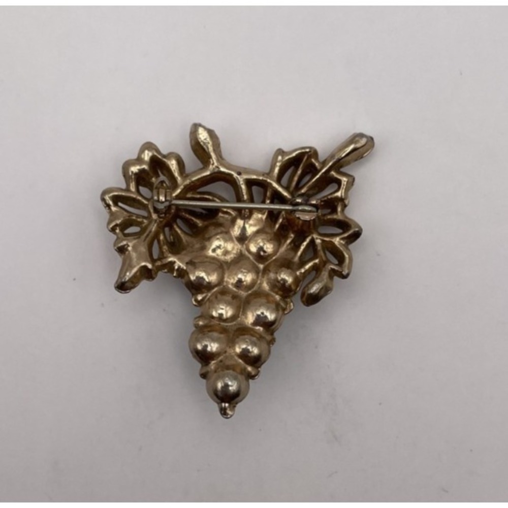 Vintage Grape Brooch Blue Cluster Figural Pin - Picture 2 of 5